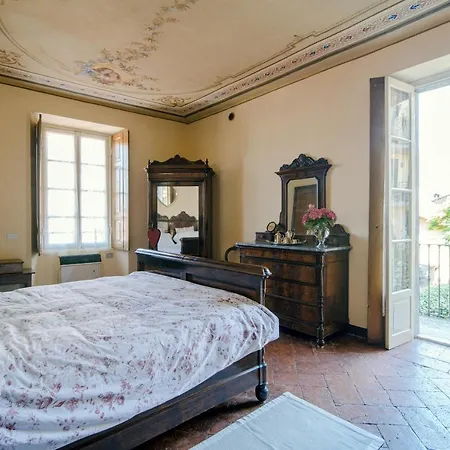 Charming House Bice - By Myhomeincomo *